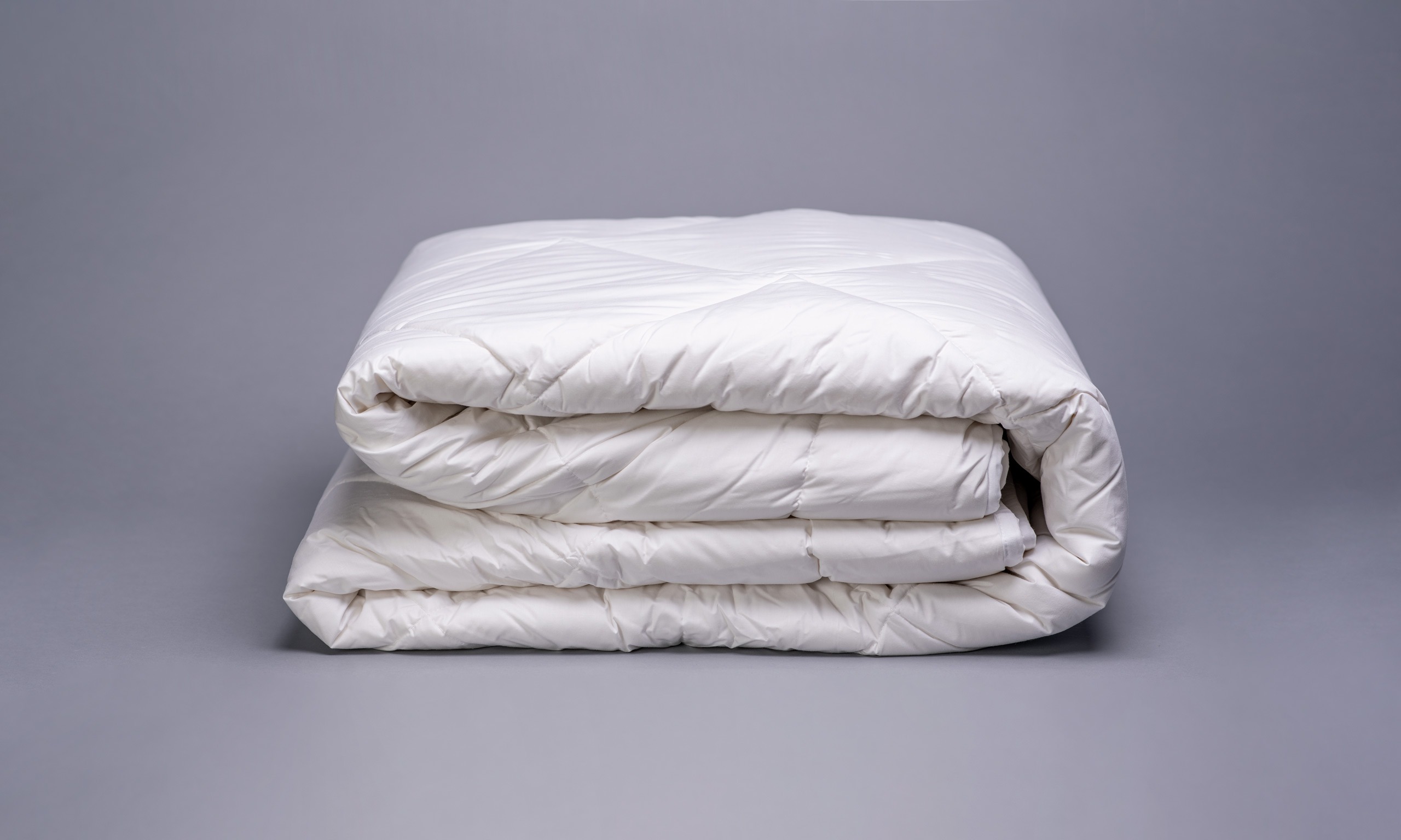 Wool Comforter - Flip Mattress  Breathable Luxury to Sleep Cool